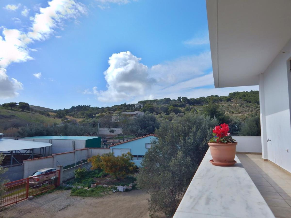 Οδυσσεια, Κοντά Σε Αεροδρόμιο, Λιμάνια Και Θάλασσες Apartment Keratea Exterior photo